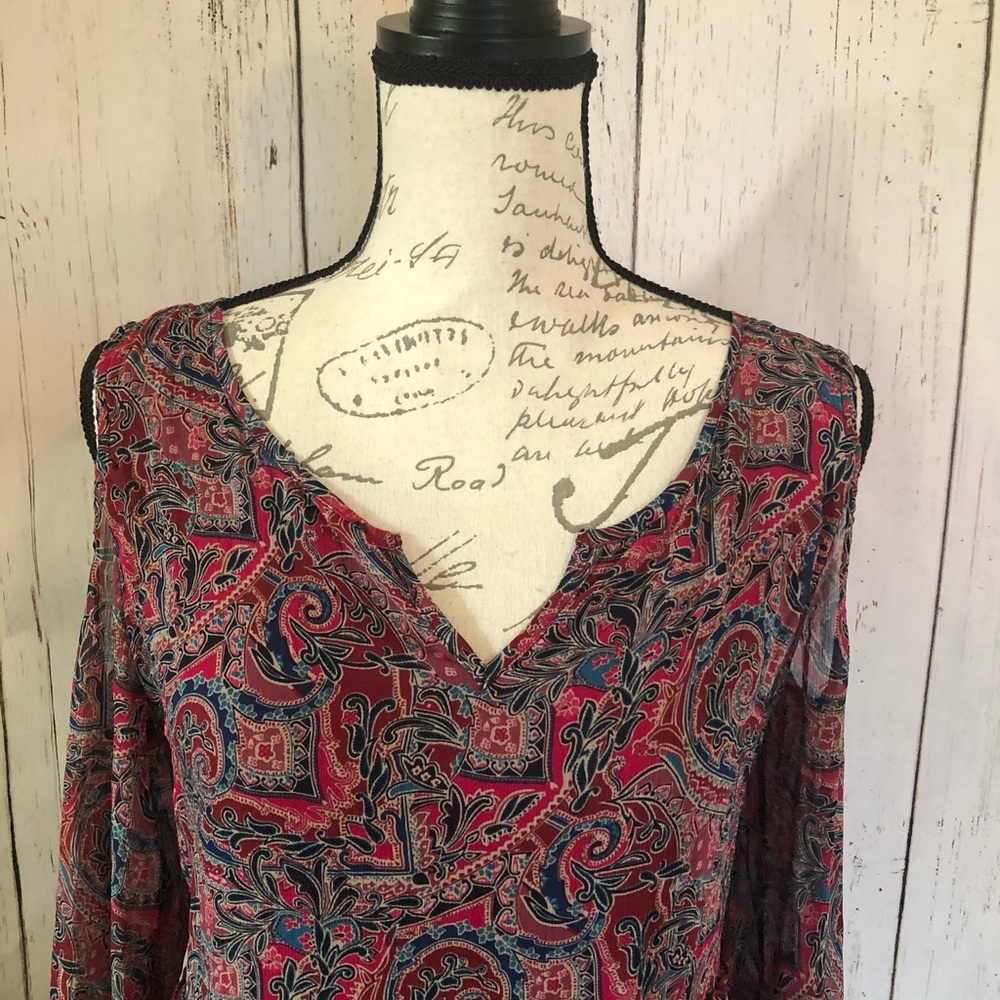 Hollister cold shoulder dress - Picture 2 of 7